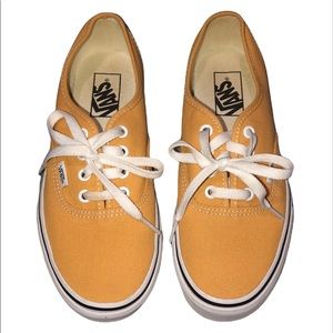 Vans Low Top size 7 in women